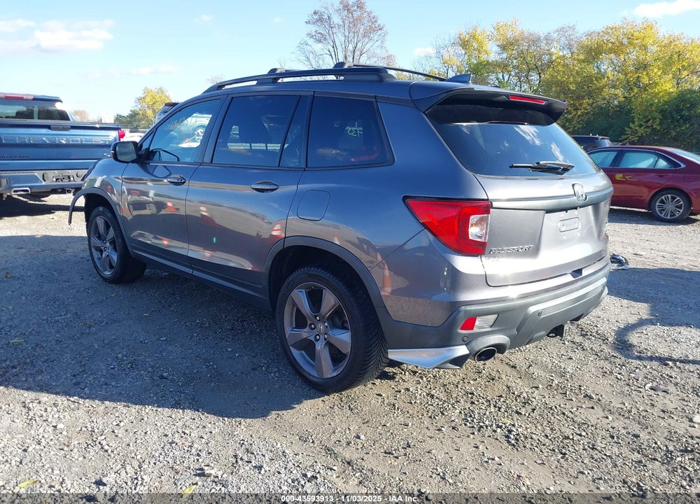 2019 HONDA PASSPORT VIN: 5FNYF8H93KB022159