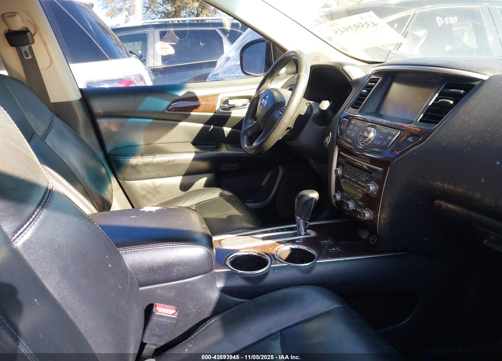 2014 NISSAN PATHFINDER SL VIN: 5N1AR2MN7EC642633