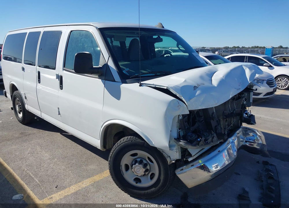 2017 CHEVROLET EXPRESS 2500 LT VIN: 1GAWGFFG2H1333330