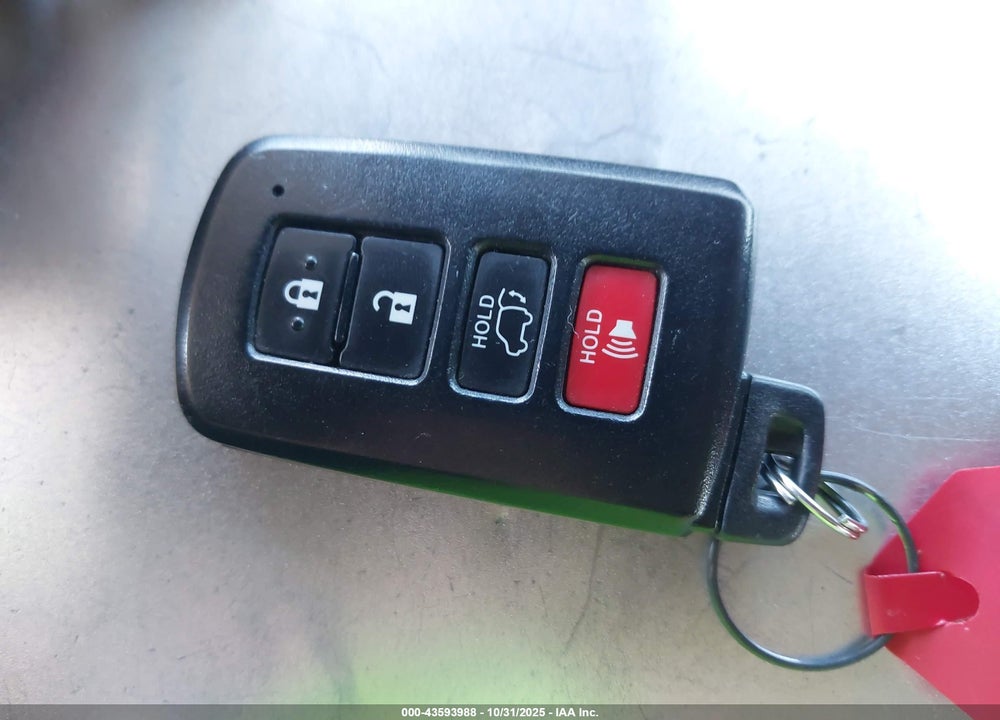 2016 TOYOTA RAV4 VIN: 2T3NFREV0GW264080