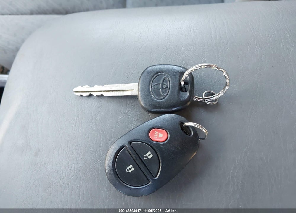2006 TOYOTA TACOMA VIN: 3TMJU62N86M017400