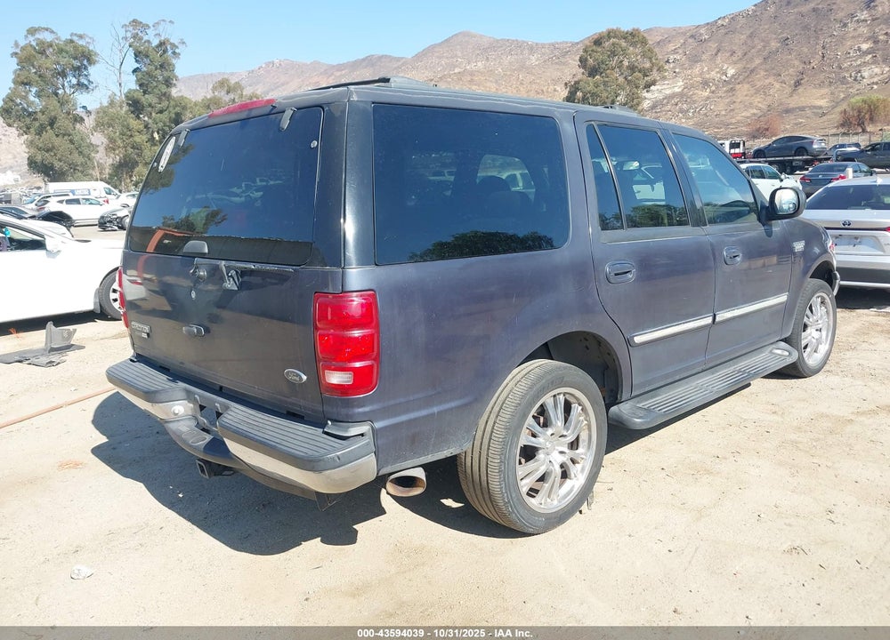 2001 FORD EXPEDITION XLT VIN: 1FMRU15L01LB71315