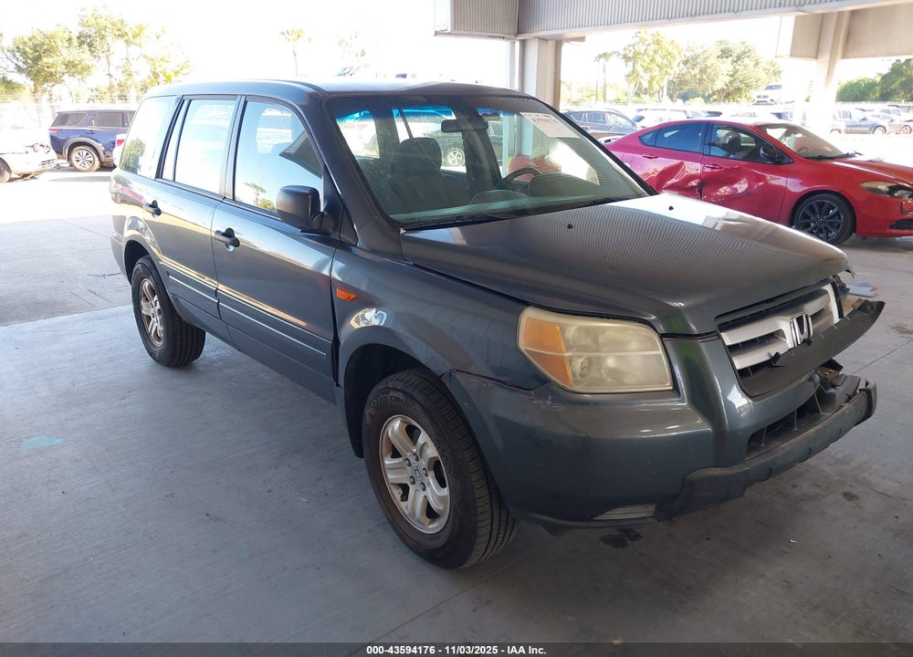 2006 HONDA PILOT LX VIN: 5FNYF28136B044109