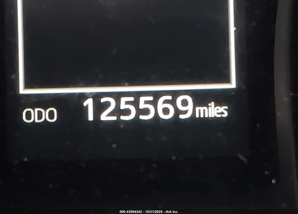 2019 TOYOTA CAMRY VIN: 4T1B11HK2KU842301
