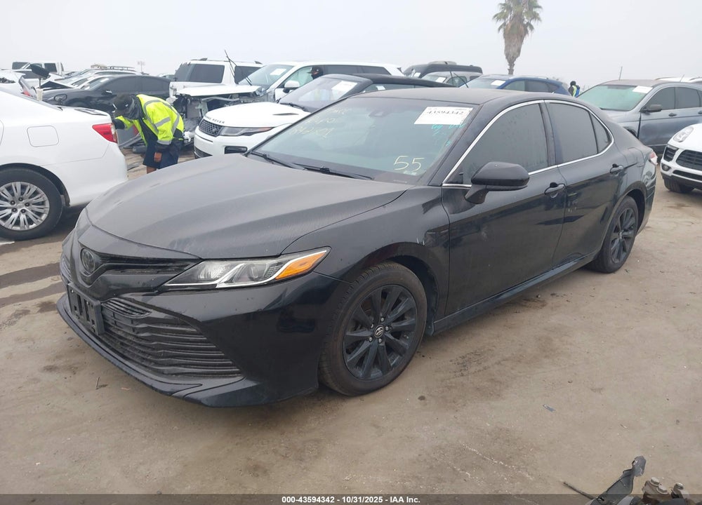 2019 TOYOTA CAMRY VIN: 4T1B11HK2KU842301