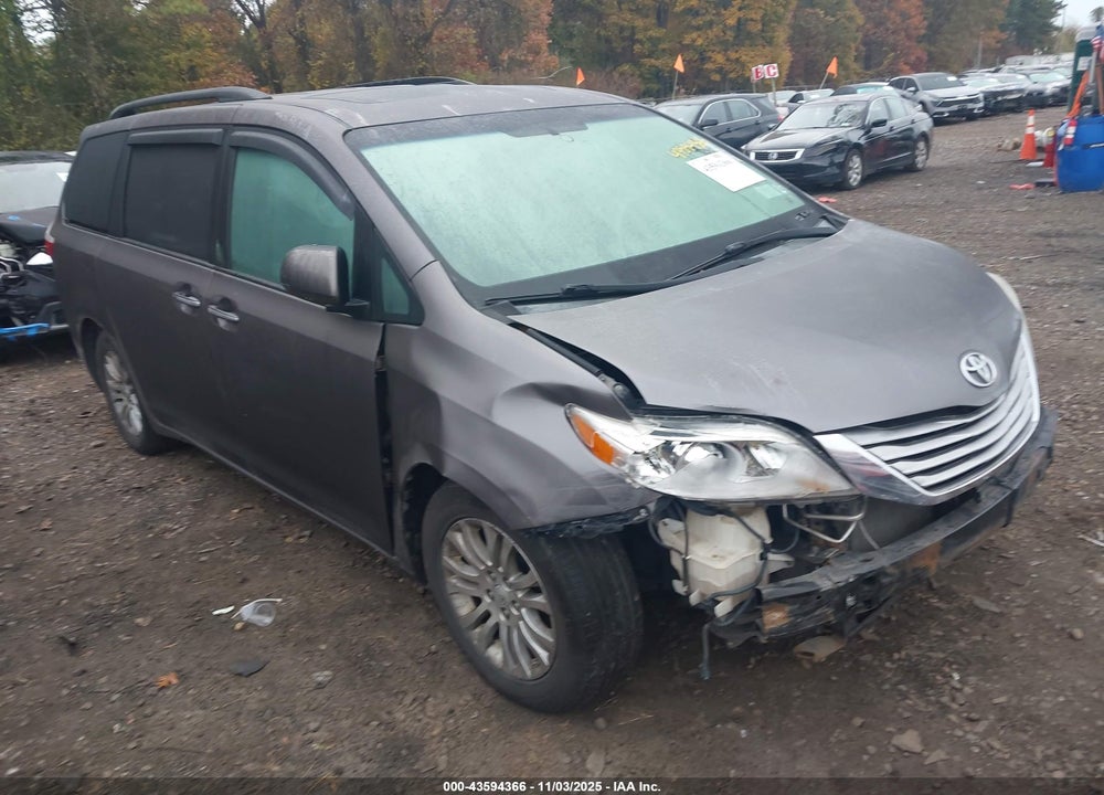 2016 TOYOTA SIENNA XLE 8 PASSENGER VIN: 5TDYK3DC1GS693591