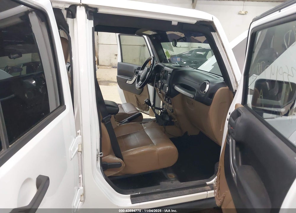 2011 JEEP WRANGLER UNLIMITED RUBICON VIN: 1J4BA6H10BL580254