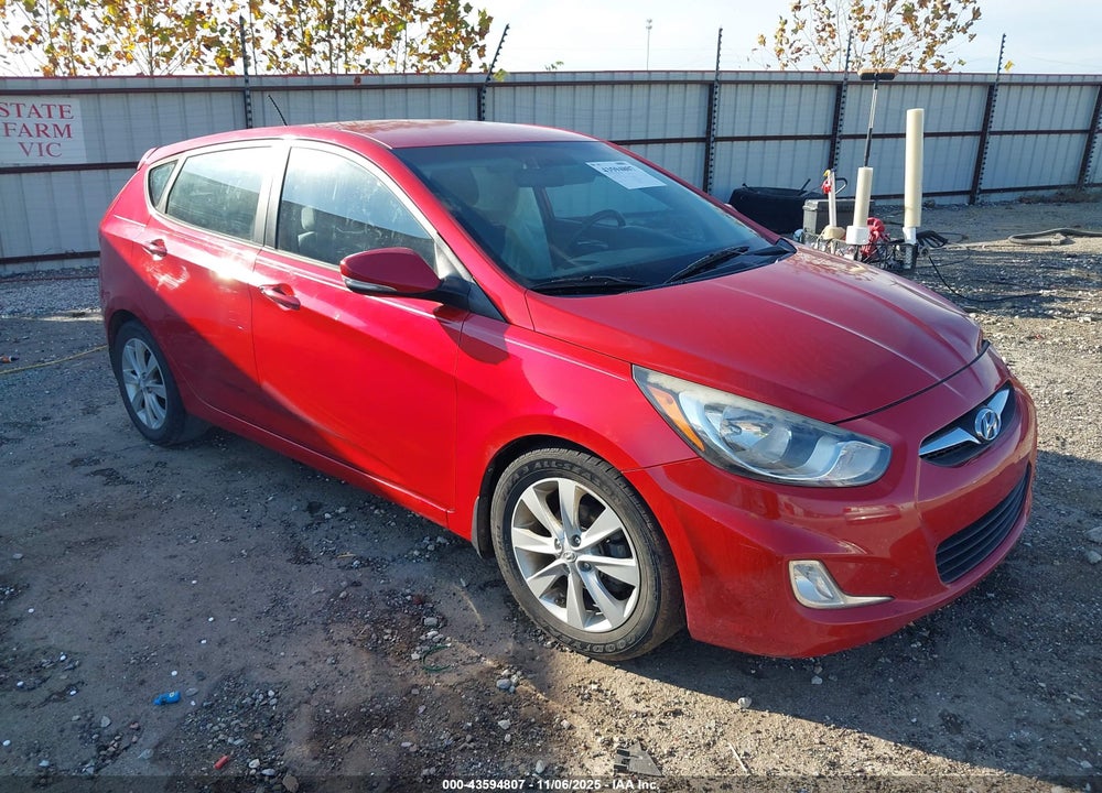 2013 HYUNDAI ACCENT SE VIN: KMHCU5AE1DU134261