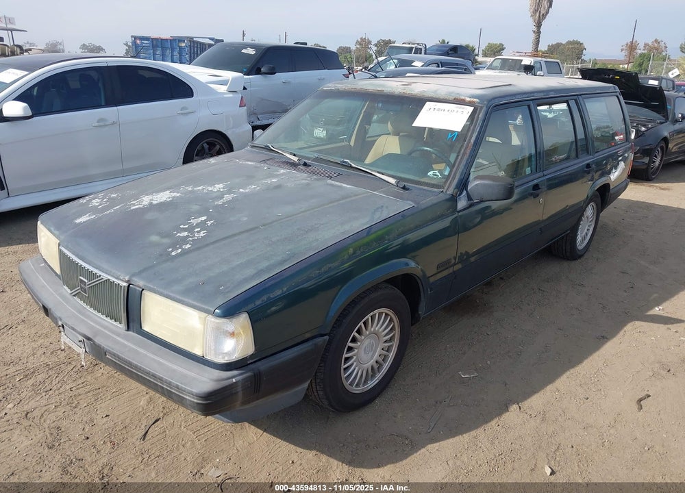 1994 VOLVO 940 VIN: YV1JW8318R1114898