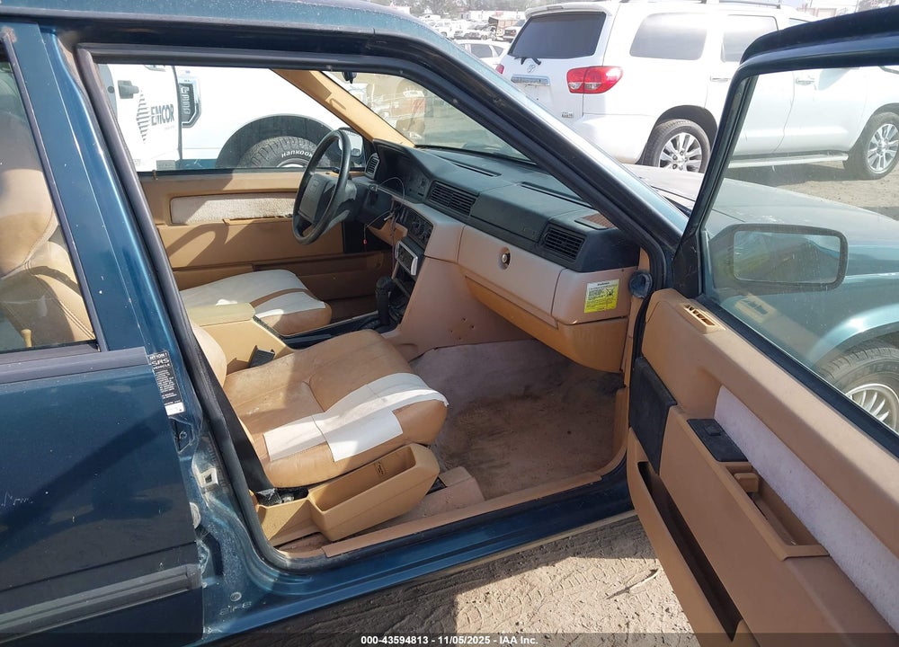 1994 VOLVO 940 VIN: YV1JW8318R1114898