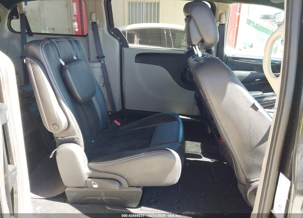 2017 DODGE GRAND CARAVAN SXT VIN: 2C4RDGCG9HR629867