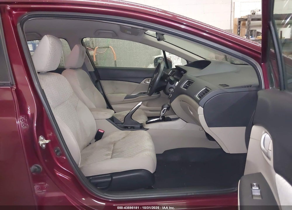 2014 HONDA CIVIC LX VIN: 2HGFB2F50EH524689