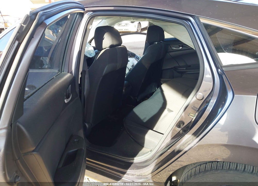 2017 HONDA CIVIC LX VIN: 19XFC2F54HE041105