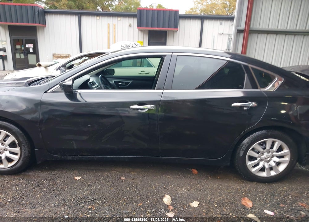 2017 NISSAN ALTIMA 2.5 S VIN: 1N4AL3APXHC121885