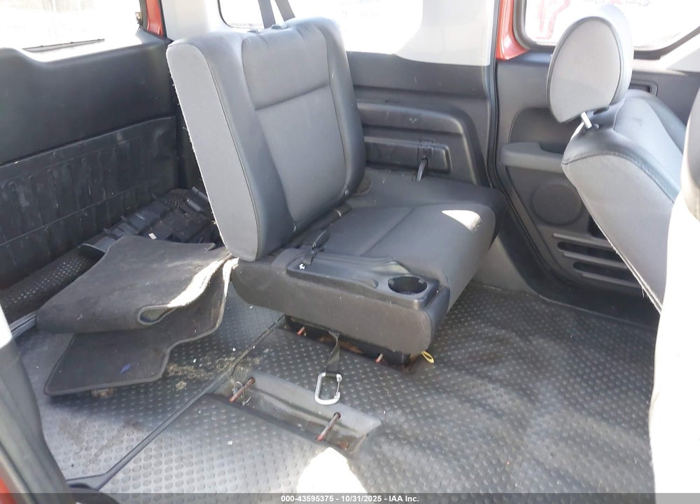 2005 HONDA ELEMENT EX VIN: 5J6YH28675L004529