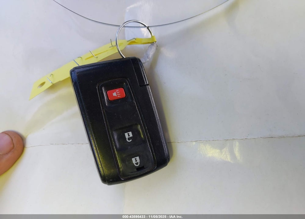 2008 TOYOTA PRIUS BASE (CVT-E) VIN: JTDKB20U287774075