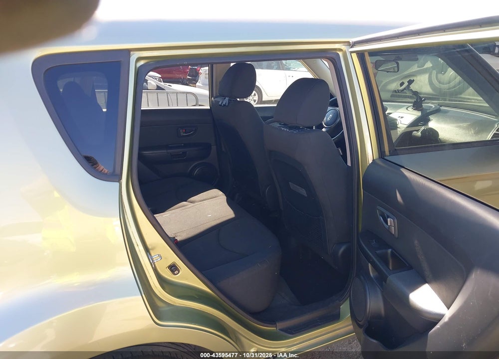 2011 KIA SOUL VIN: KNDJT2A27B7259456