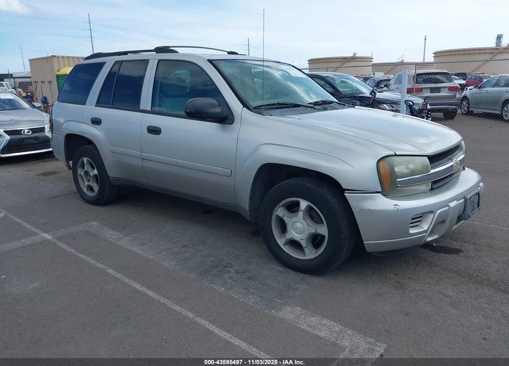 2006 CHEVROLET TRAILBLAZER LS VIN: 1GNDT13S362335883