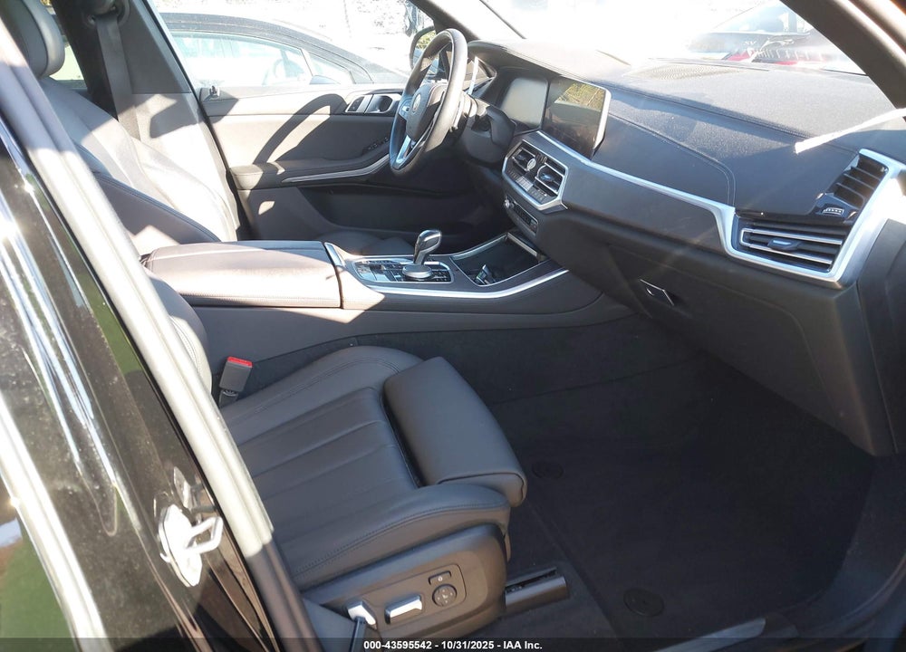 2020 BMW X5 XDRIVE40I VIN: 5UXCR6C08L9C82200