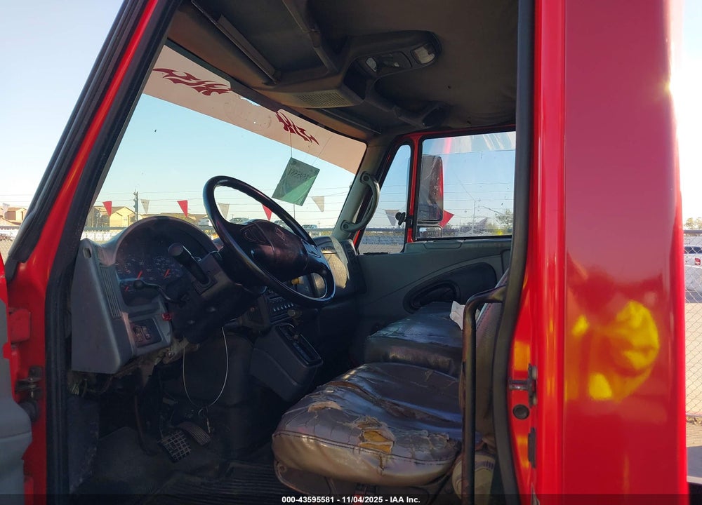 2002 INTERNATIONAL 4000 4300 VIN: 1HTMMAAL92H547893