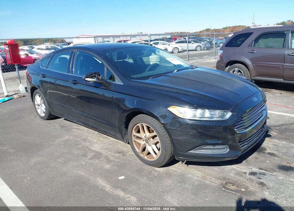 2014 FORD FUSION SE VIN: 1FA6P0H70E5352180