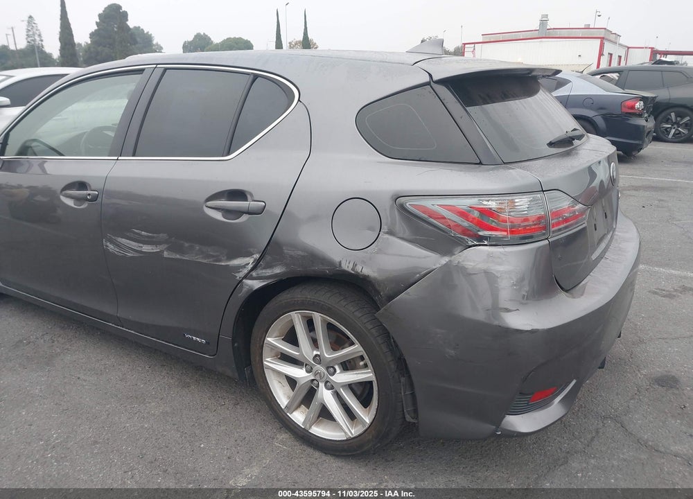 2015 LEXUS CT 200H VIN: JTHKD5BH8F2220303