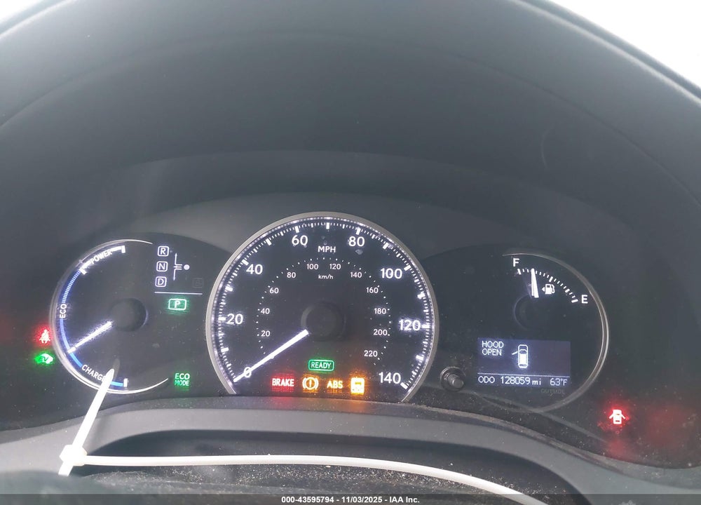 2015 LEXUS CT 200H VIN: JTHKD5BH8F2220303