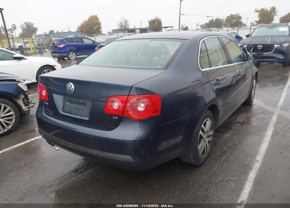 2005 VOLKSWAGEN JETTA 2.5 VIN: 3VWSG71K25M644095