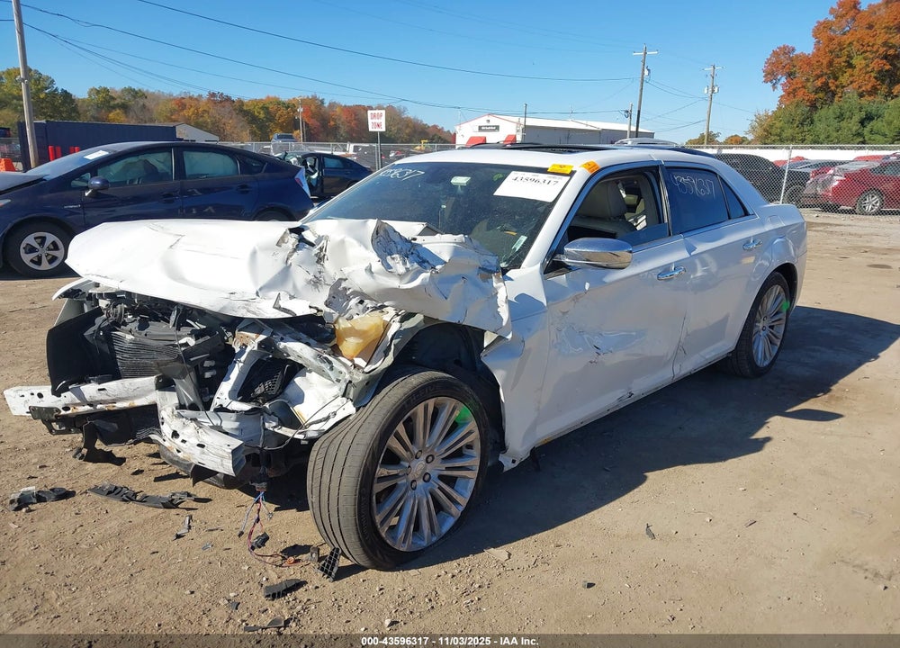 2013 CHRYSLER 300C VIN: 2C3CCAEG8DH532666