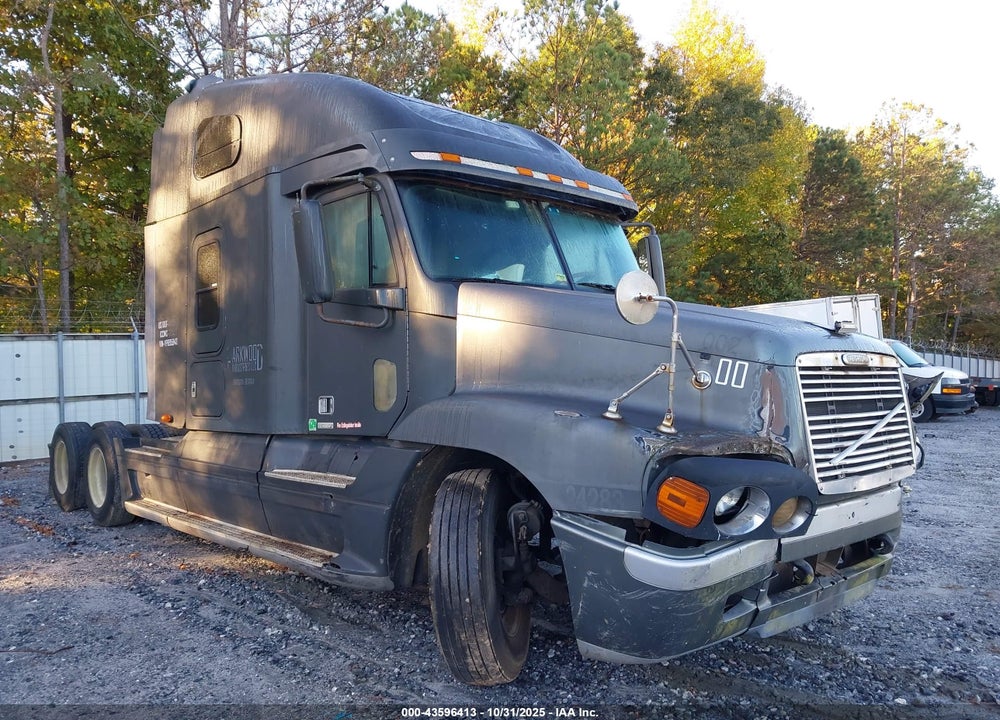 2000 FREIGHTLINER CONVENTIONAL FLC120 VIN: 1FUYSSZB1YPB95943