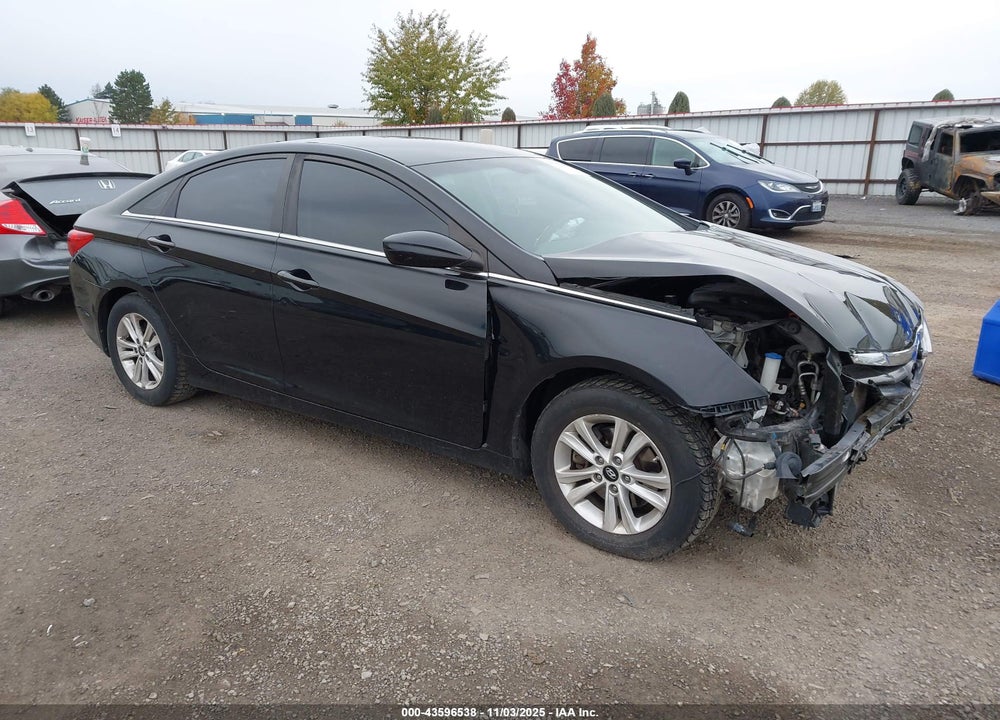 2013 HYUNDAI SONATA GLS VIN: 5NPEB4AC2DH710915