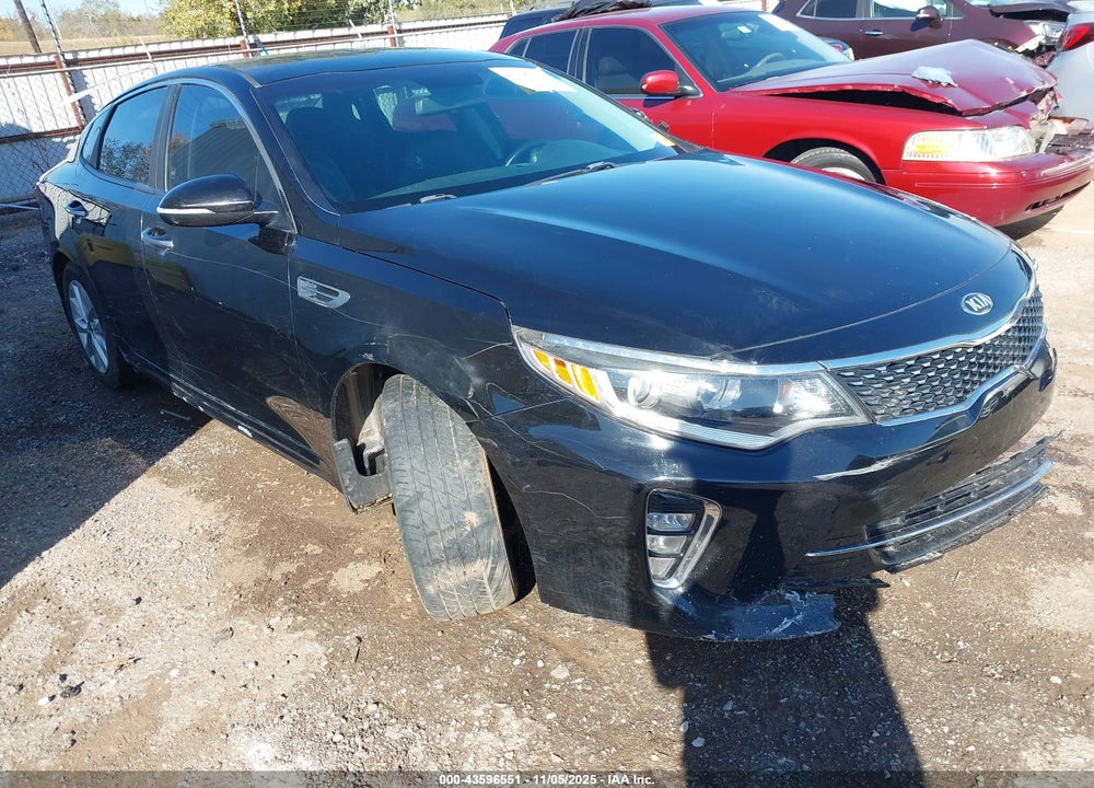 2018 KIA OPTIMA S VIN: 5XXGT4L30JG211153