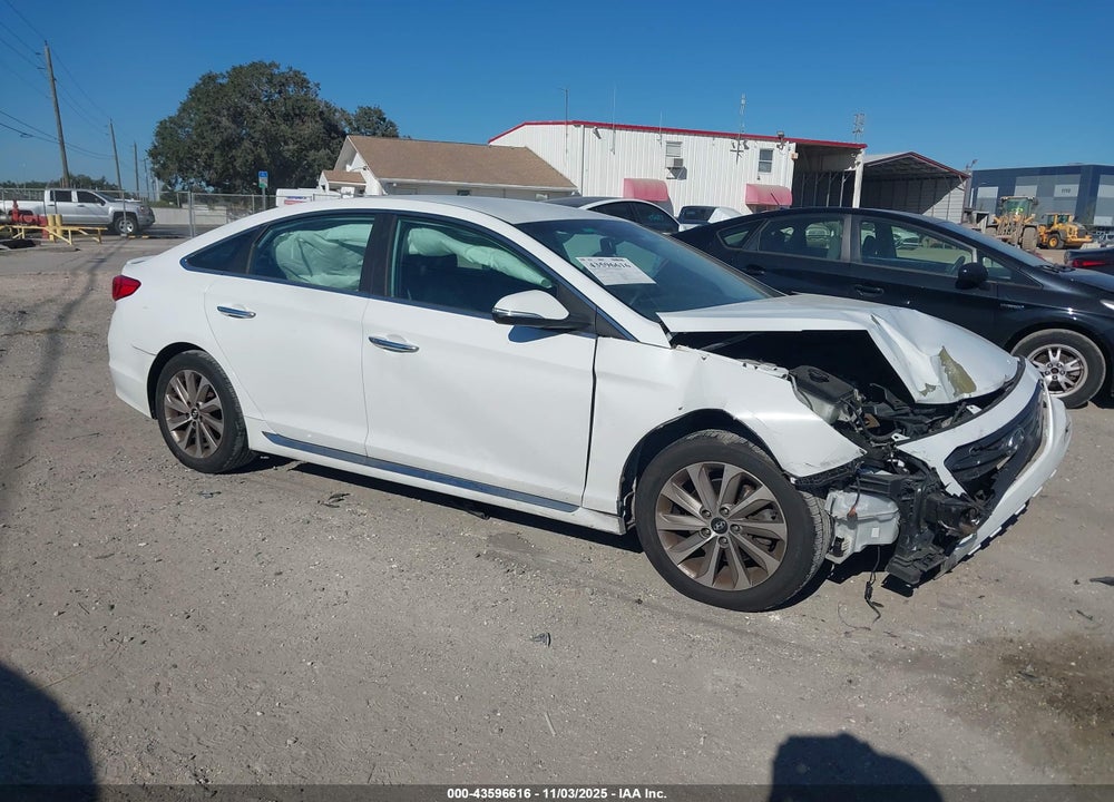 2015 HYUNDAI SONATA SPORT VIN: 5NPE34AF1FH081397