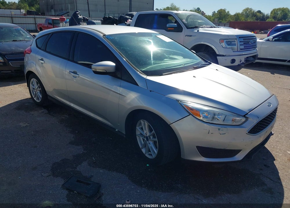 2017 FORD FOCUS SE VIN: 1FADP3K27HL283722