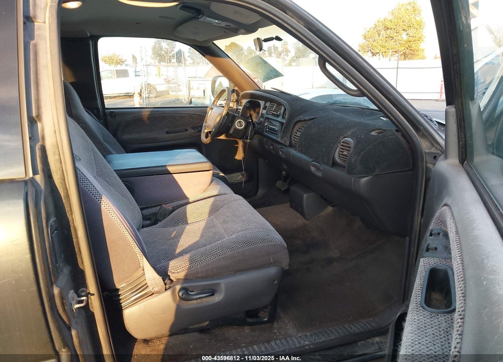 2000 DODGE RAM 1500 VIN: 1B7HC13Y4YJ171261