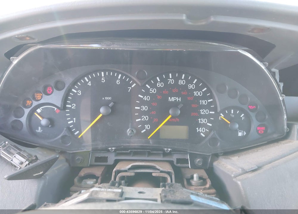 2004 FORD FOCUS VIN: 1FAFP38Z34W107708