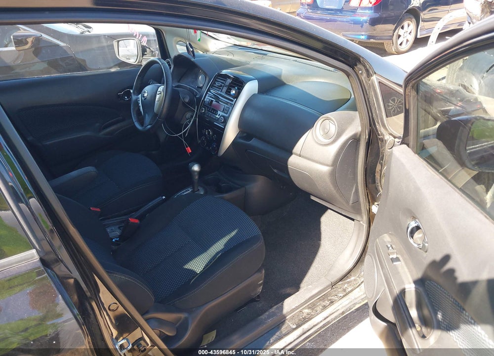 2015 NISSAN VERSA NOTE VIN: 3N1CE2CP2FL400689