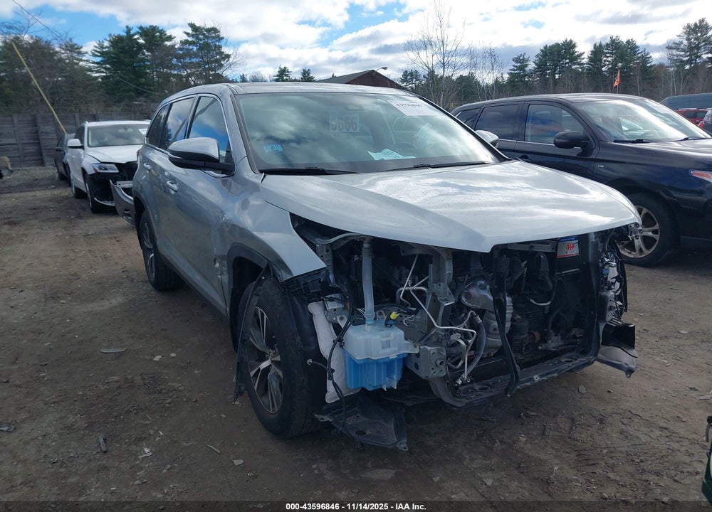 2019 TOYOTA HIGHLANDER LE VIN: 5TDBZRFH6KS730270
