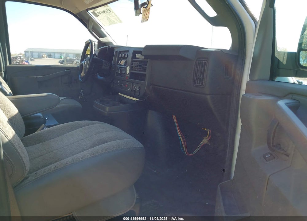 2016 CHEVROLET EXPRESS 2500 WORK VAN VIN: 1GCWGAFF1G1133264
