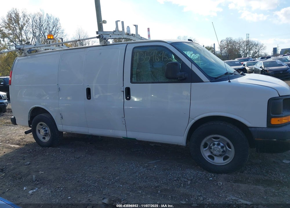 2016 CHEVROLET EXPRESS 2500 WORK VAN VIN: 1GCWGAFF1G1133264