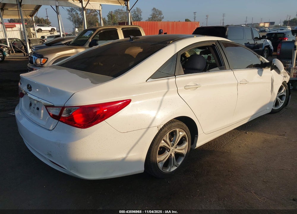 2013 HYUNDAI SONATA GLS VIN: 5NPEB4AC3DH725827