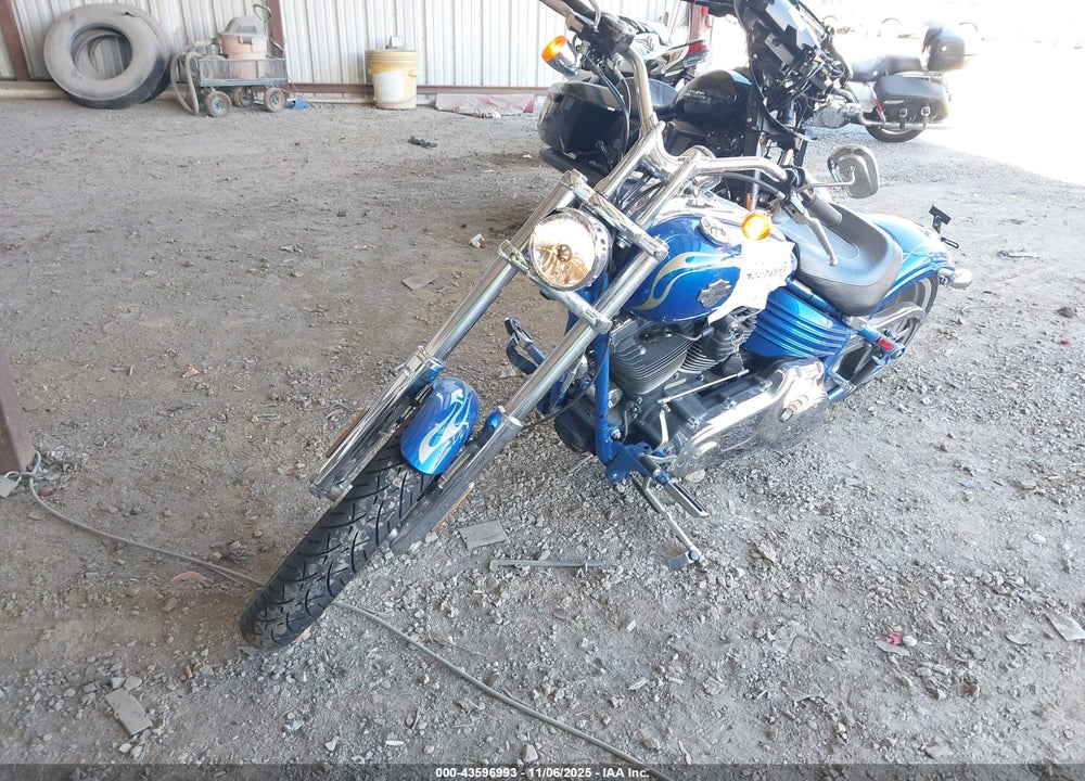 2008 HARLEY-DAVIDSON FXCWC VIN: 1HD1JK5138Y083577