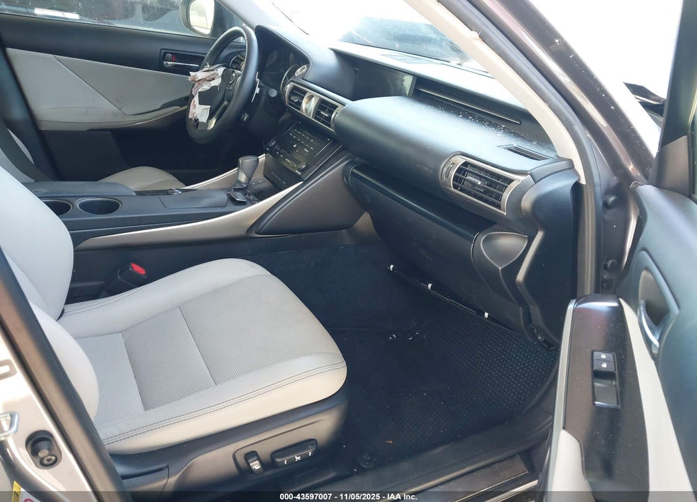 2014 LEXUS IS 250 VIN: JTHBF1D22E5009686