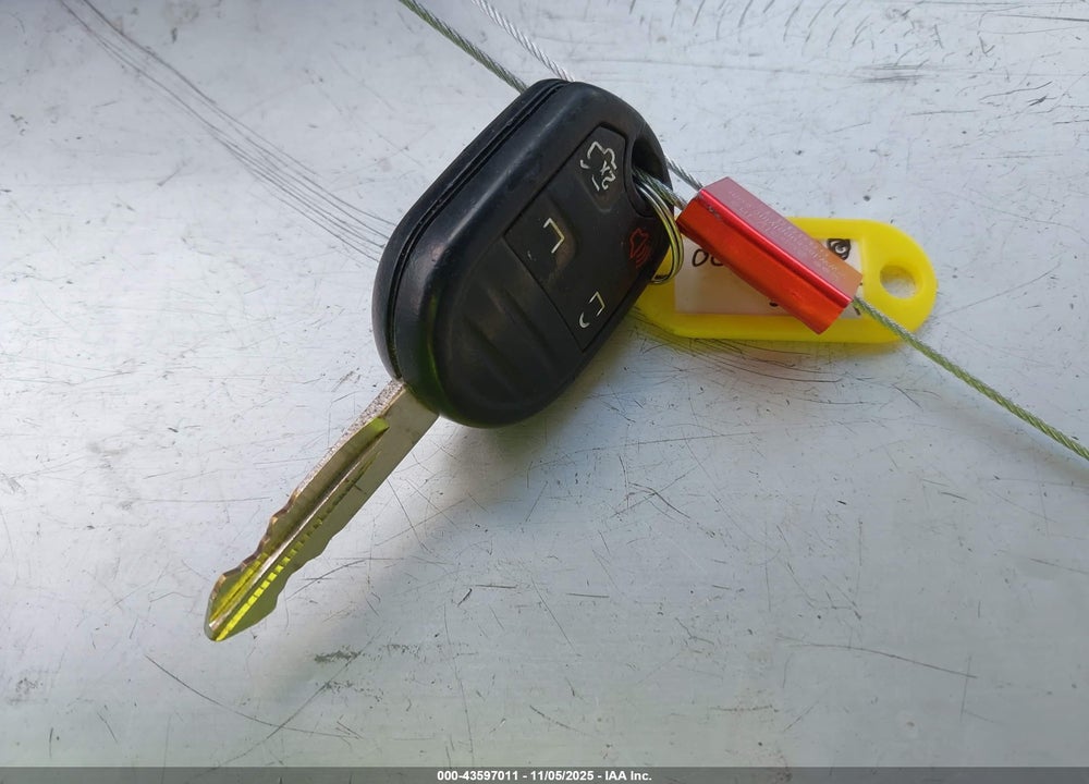 2013 FORD TAURUS SE VIN: 1FAHP2D84DG141554