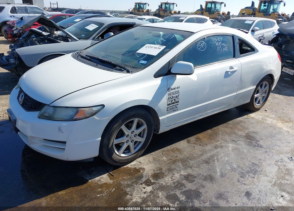 2010 HONDA CIVIC VIN: 2HGFG1B66AH526693