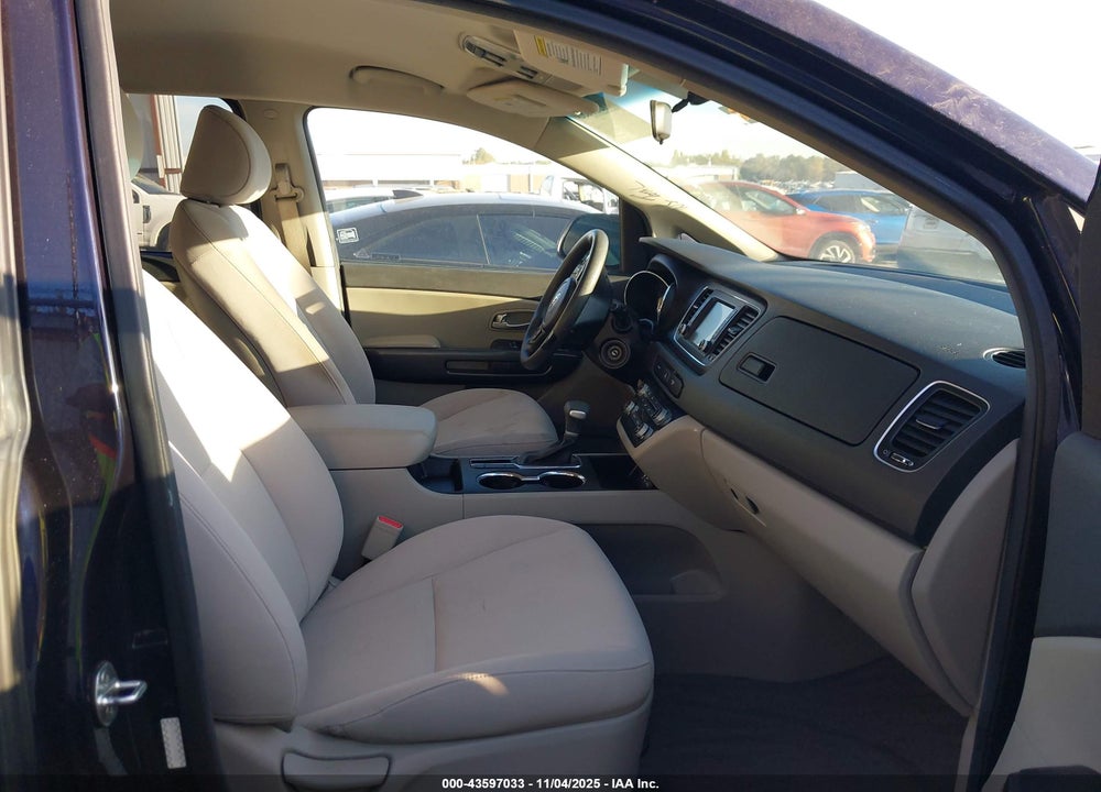 2020 KIA SEDONA LX VIN: KNDMB5C11L6598100