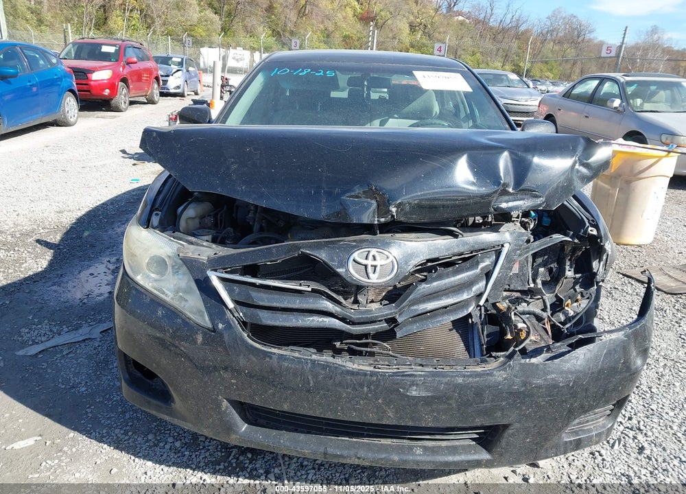 2011 TOYOTA CAMRY VIN: 4T4BF3EK6BR180570