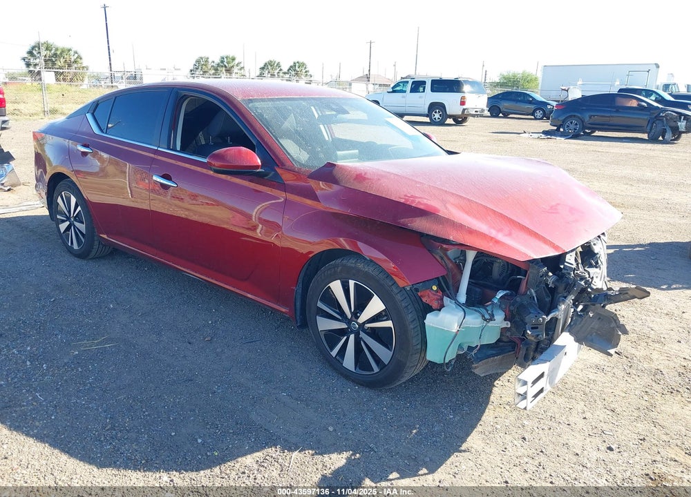 2022 NISSAN ALTIMA SV FWD VIN: 1N4BL4DV7NN323832