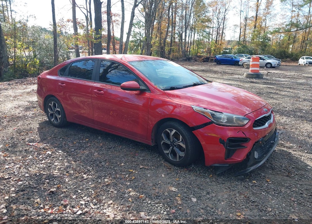2019 KIA FORTE LXS VIN: 3KPF24AD5KE105625