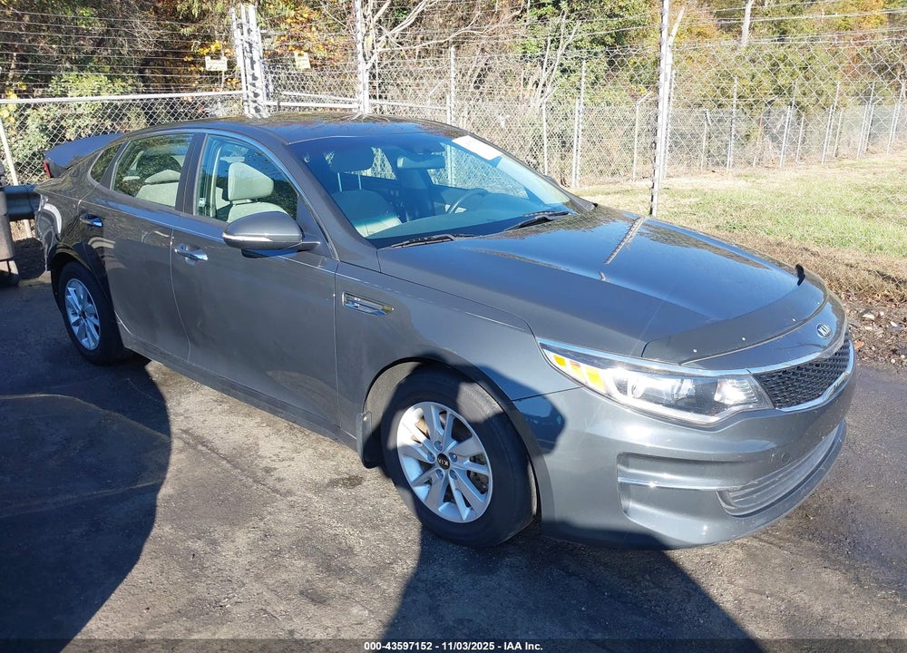 2016 KIA OPTIMA LX VIN: KNAGT4L30G5084690